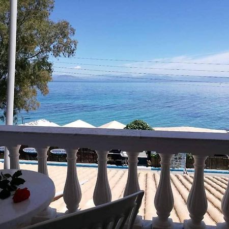 Ionian Mare Aparthotel Agios Ioannis Peristerion Buitenkant foto
