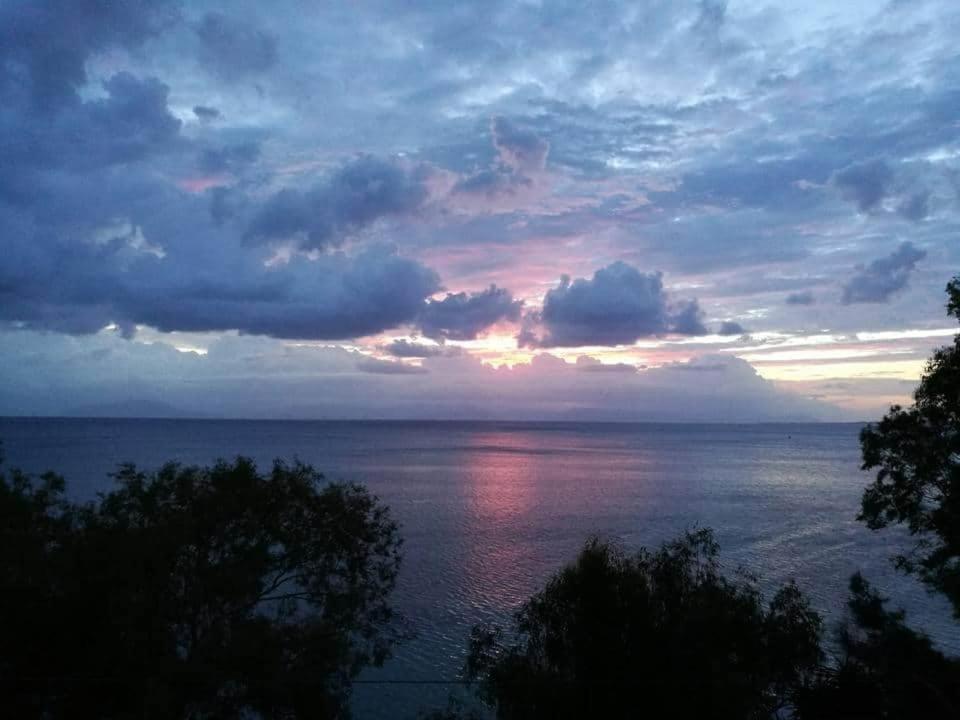 Ionian Mare Aparthotel Agios Ioannis Peristerion Buitenkant foto